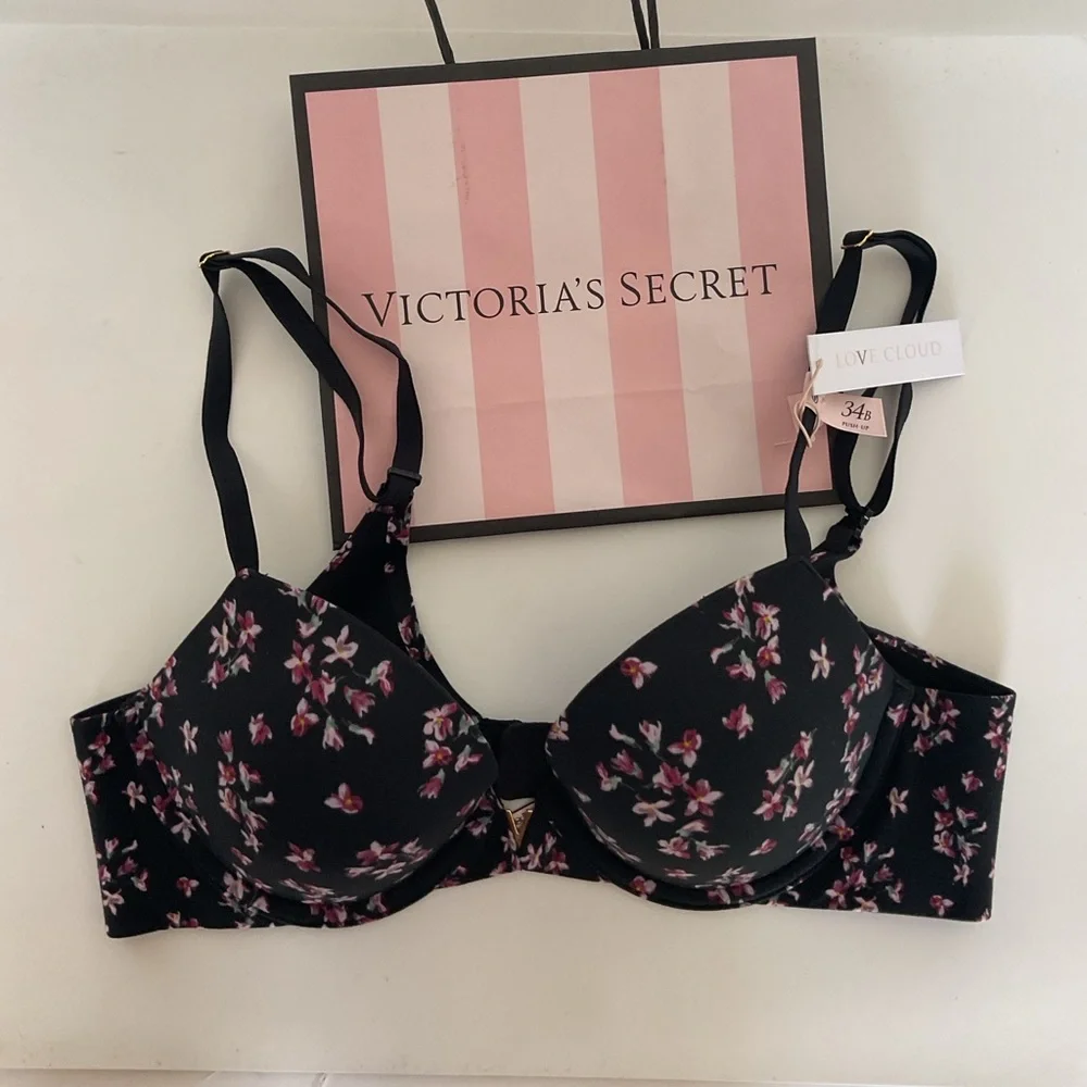 Victorias Secret Love Cloud Black Floral Push Up Plunge Bra Size 34B NWT